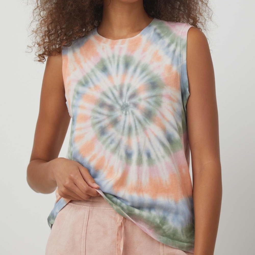 Pastel Spiral Muscle Tank